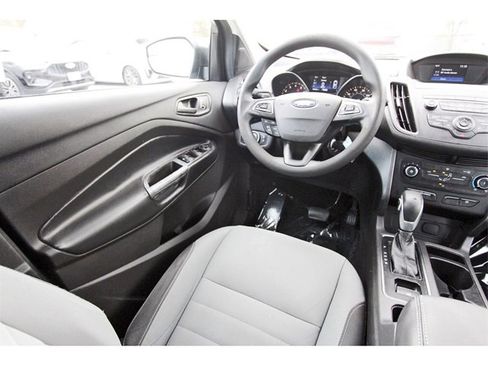 Used 2019 Ford Escape S image 7