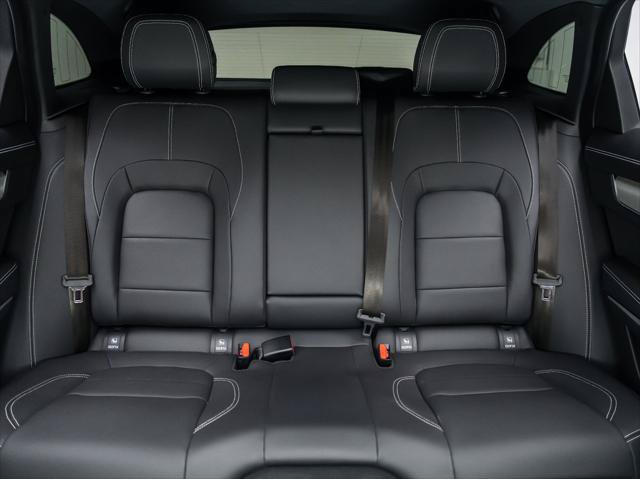 New 2026 Jaguar F-PACE R-Dynamic S AWD/4WD image 17
