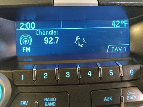 Used 2014 Chevrolet Equinox LS image 25