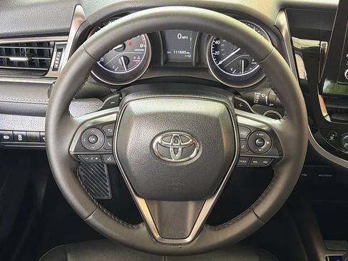 Used 2023 Toyota Camry SE w/ Convenience Package FWD image 4
