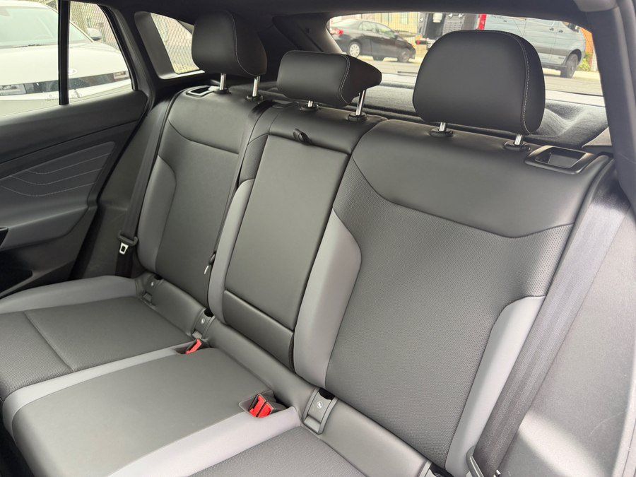 Used 2025 Volkswagen ID.4 Pro S RWD image 43