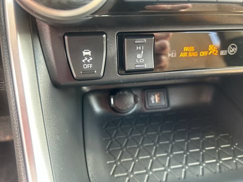 Certified 2025 Toyota RAV4 XLE w/ Convenience Package AWD/4WD image 31
