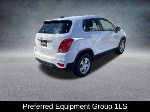 Used 2018 Chevrolet Trax LS AWD/4WD image 6