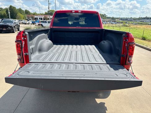 Used 2026 RAM 2500 Big Horn AWD/4WD image 23