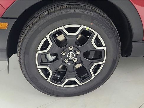 New 2025 Ford Bronco Sport Outer Banks w/ Outer Banks Tech Package+ image 16