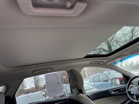 Used 2018 Ford Edge Titanium w/ Equipment Group 302A image 13