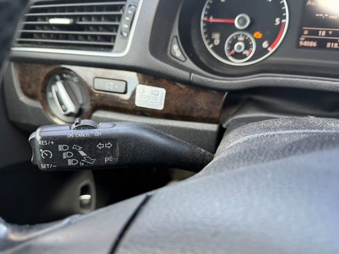 Used 2014 Volkswagen Passat TDI SEL Premium image 15