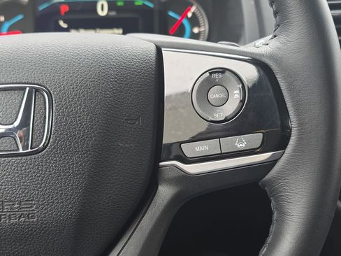 Used 2020 Honda Pilot Touring image 23