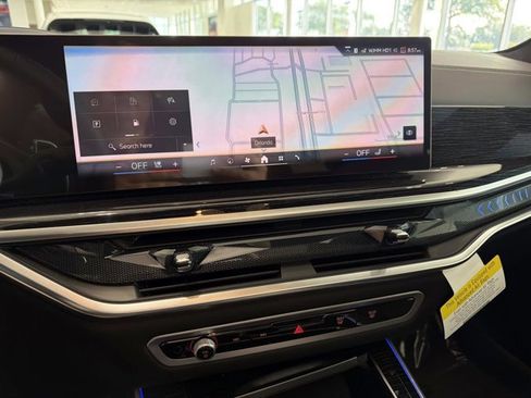 Used 2026 BMW X5 xDrive40i w/ M Sport Package image 21