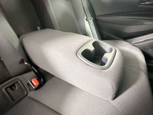 Used 2024 Toyota Corolla LE FWD image 35