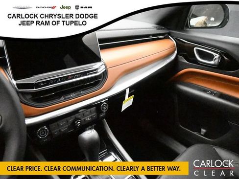 New 2025 Jeep Compass Limited w/ Elite Group AWD/4WD image 13