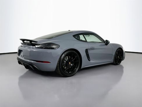 Certified 2025 Porsche 718 Cayman GT4 image 7