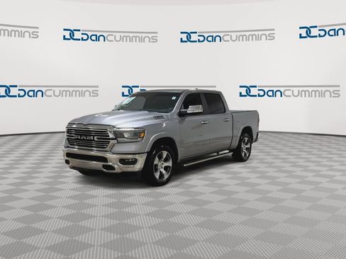 Used 2022 RAM 1500 Laramie AWD/4WD image 5