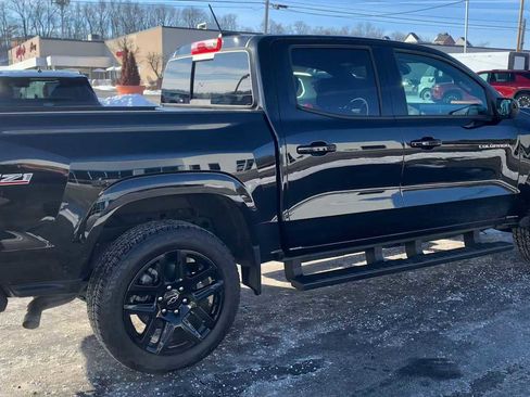 Certified 2024 Chevrolet Colorado Z71 w/ Z71 Convenience Package 2 image 8