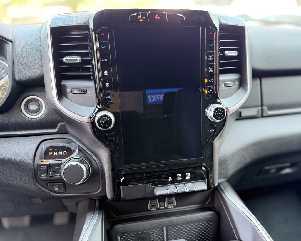New 2026 RAM 1500 Big Horn AWD/4WD image 29