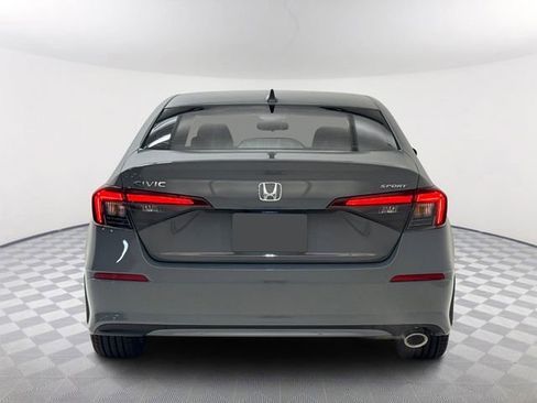 Used 2025 Honda Civic Sport image 5