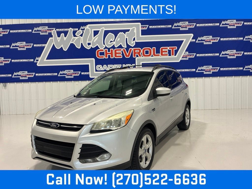 Used 2013 Ford Escape SE FWD image 1