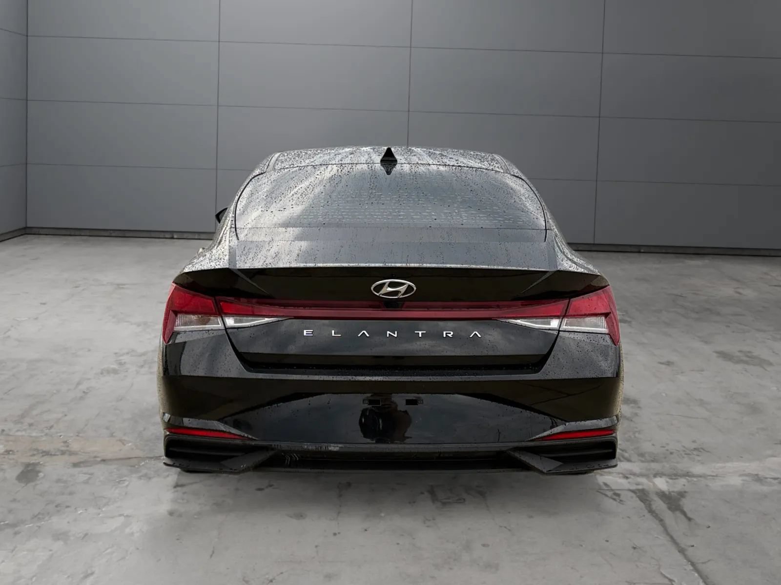 Used 2021 Hyundai Elantra SEL FWD image 11