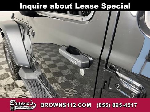 Used 2026 Jeep Wrangler Unlimited Sport AWD/4WD image 10