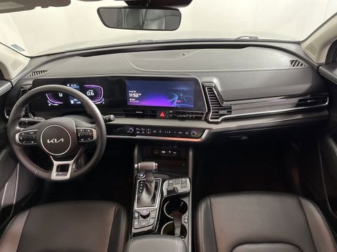 Used 2023 Kia Sportage EX FWD image 16