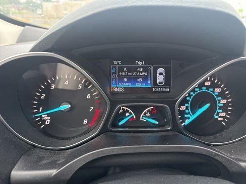 Used 2016 Ford Escape SE FWD image 16