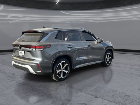 New 2026 Volkswagen Tiguan SE FWD image 5