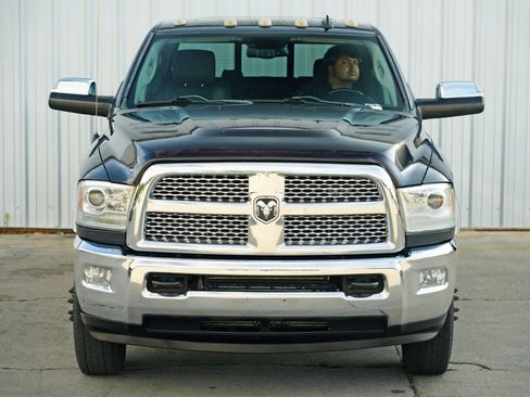 Used 2015 RAM 3500 Laramie image 43