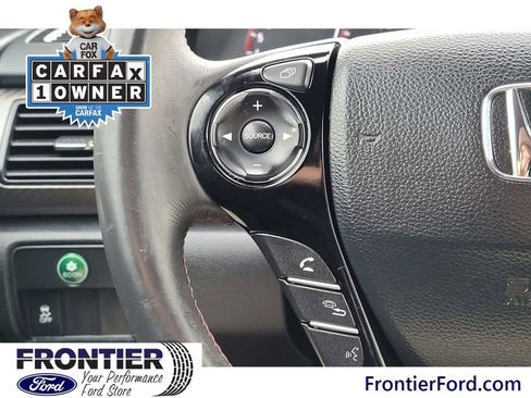 Used 2017 Honda Accord Sport Special Edition image 16