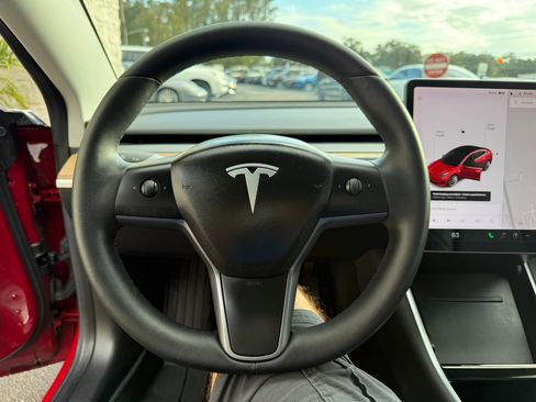 Used 2019 Tesla Model 3 Long Range image 28