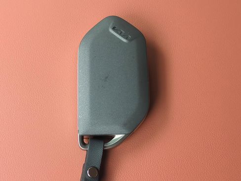 New 2026 Kia Carnival EX image 27