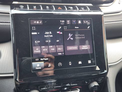 New 2026 Jeep Grand Cherokee L 2WD image 15