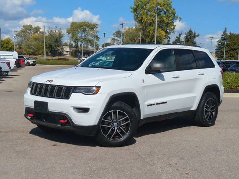 Used 2017 Jeep Grand Cherokee Trailhawk w/ Trailhawk Luxury Group image 1