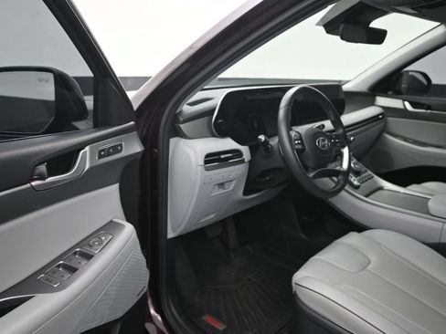 Used 2024 Hyundai Palisade SEL w/ Premium Package FWD image 10