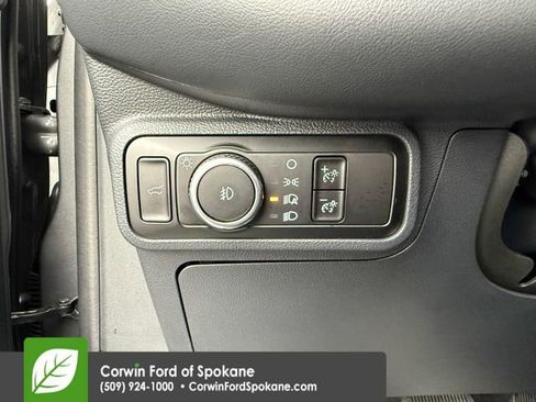 Certified 2025 Ford Explorer ST-Line image 27