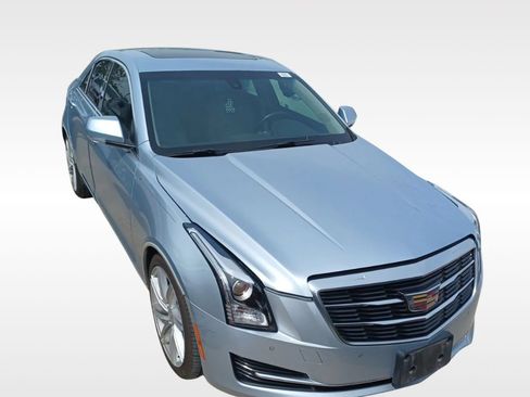 Used 2017 Cadillac ATS Luxury RWD image 2