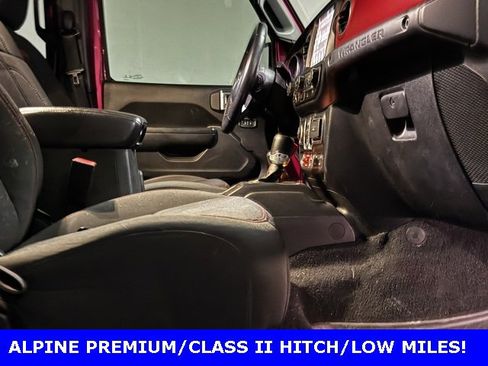 Used 2021 Jeep Wrangler Unlimited Rubicon w/ Xtreme Recon 35" Tire Package image 3