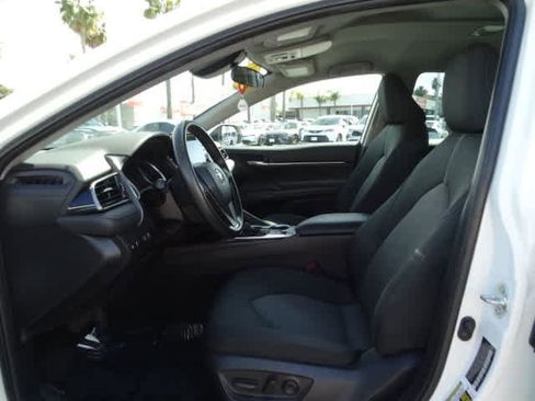 Certified 2021 Toyota Camry LE image 17