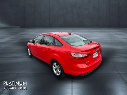 Used 2014 Ford Focus SE image 9