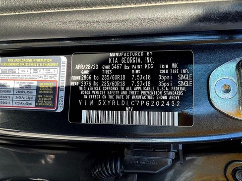 Used 2023 Kia Sorento S w/ Panoramic Sunroof Package AWD/4WD image 11