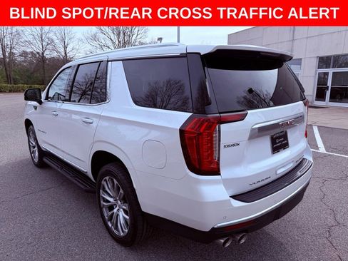 Used 2023 GMC Yukon Denali image 6