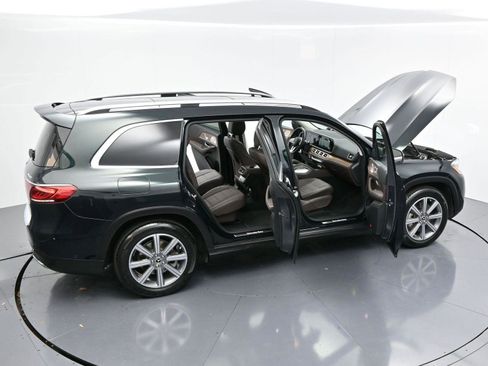 Used 2023 Mercedes-Benz GLS 450 4MATIC image 42