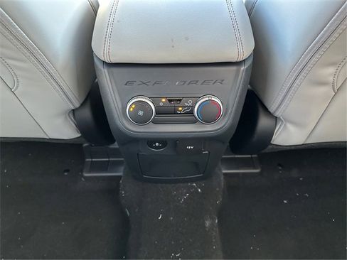 New 2026 Ford Explorer Active w/ Active Comfort Package image 22