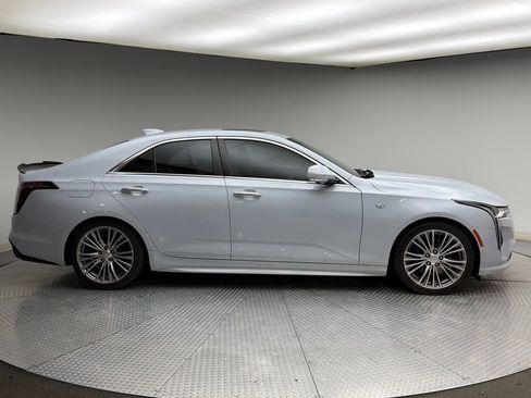 Used 2021 Cadillac CT4 Premium Luxury image 4