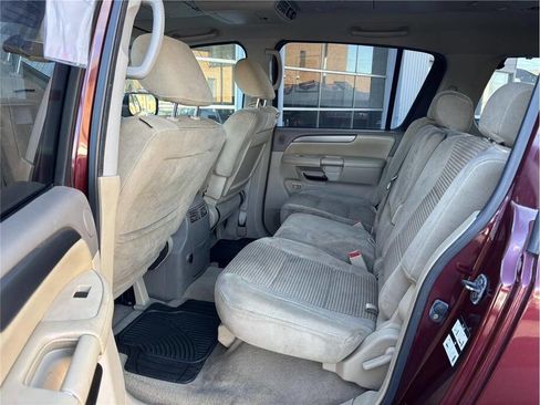 Used 2011 Nissan Armada SV w/ Driver Pkg image 12