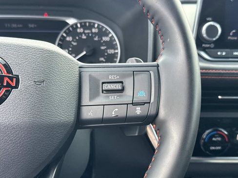 Certified 2025 Nissan Rogue SV AWD/4WD image 30