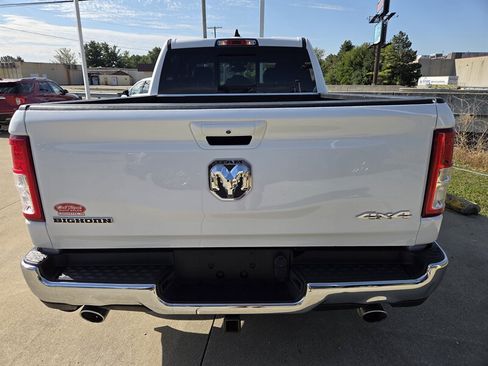 Used 2021 RAM 1500 Big Horn AWD/4WD image 4