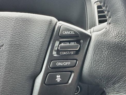 Used 2023 Nissan Frontier SV w/ SV Convenience Package image 12