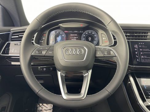 New 2025 Audi Q8 Premium Plus image 28