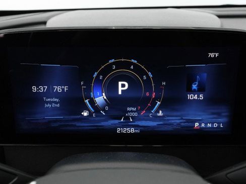 Used 2025 Chevrolet Traverse LT w/ LPO, Floor Liner Package FWD image 17