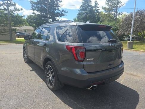 Used 2017 Ford Explorer Sport AWD/4WD image 6